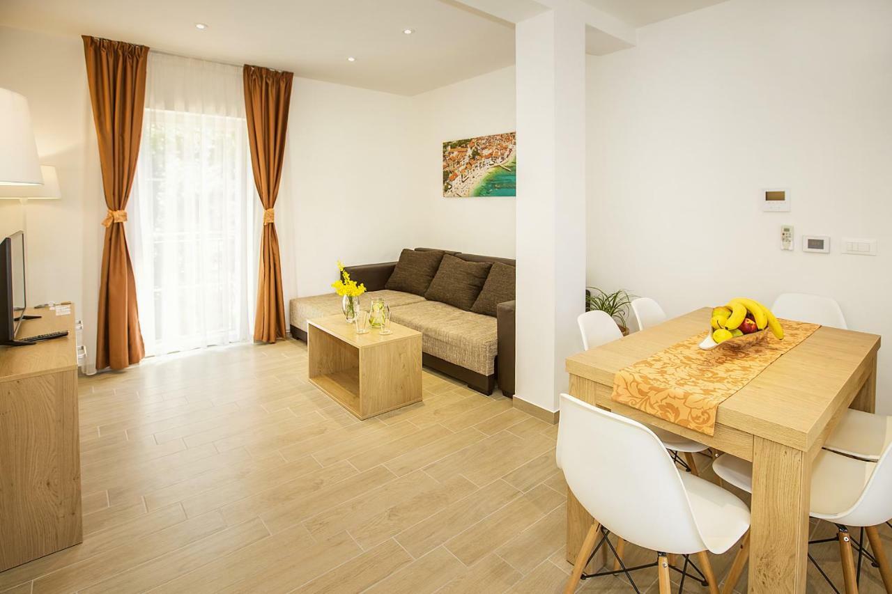 Residence Mediterraneo II Baska  Exterior photo